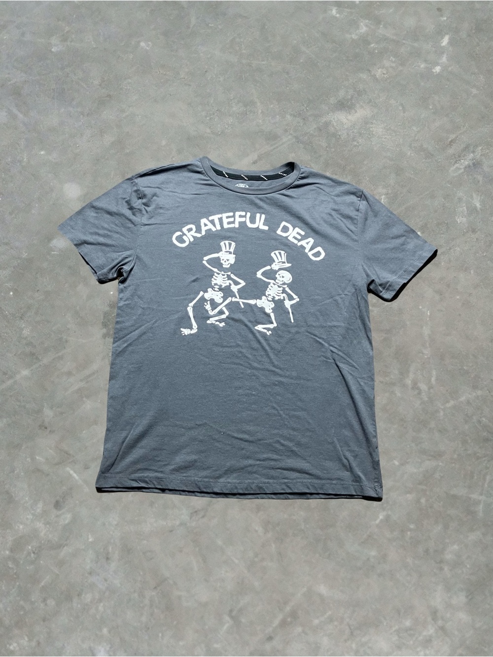 ☀️ The Grateful Dead Dancing Skeletons Band Tee Womens Size XXL Gray